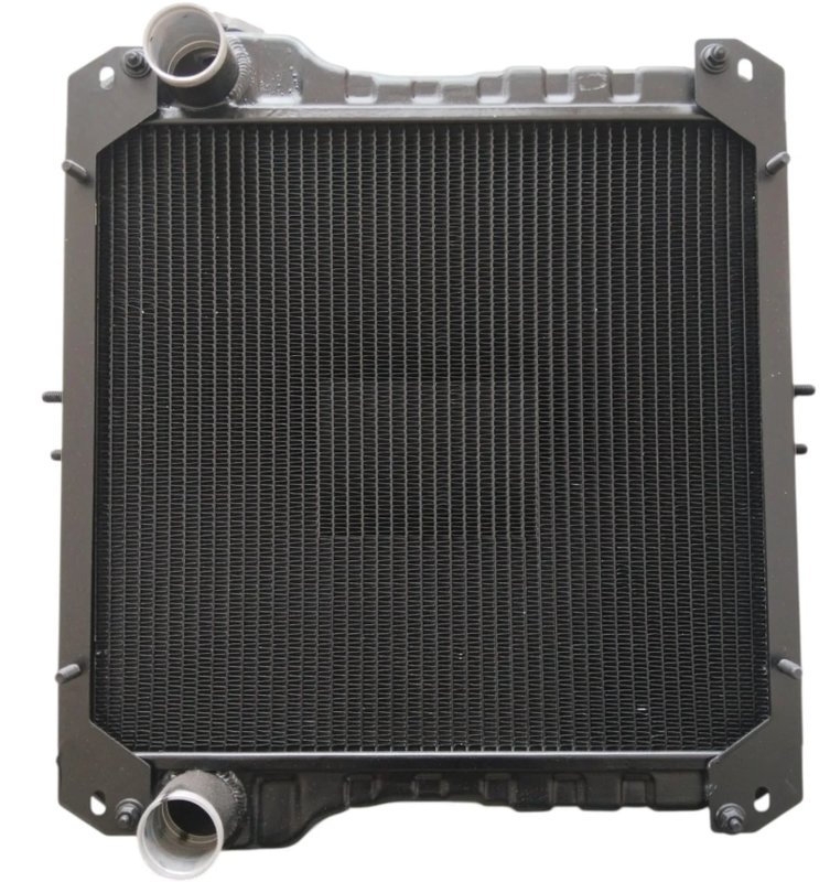 ÇUKUROVA 4x4/FERMEC 860 Radyatör